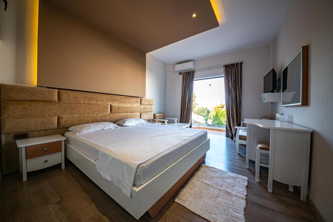 New Heaven Hotel Saranda Extérieur photo