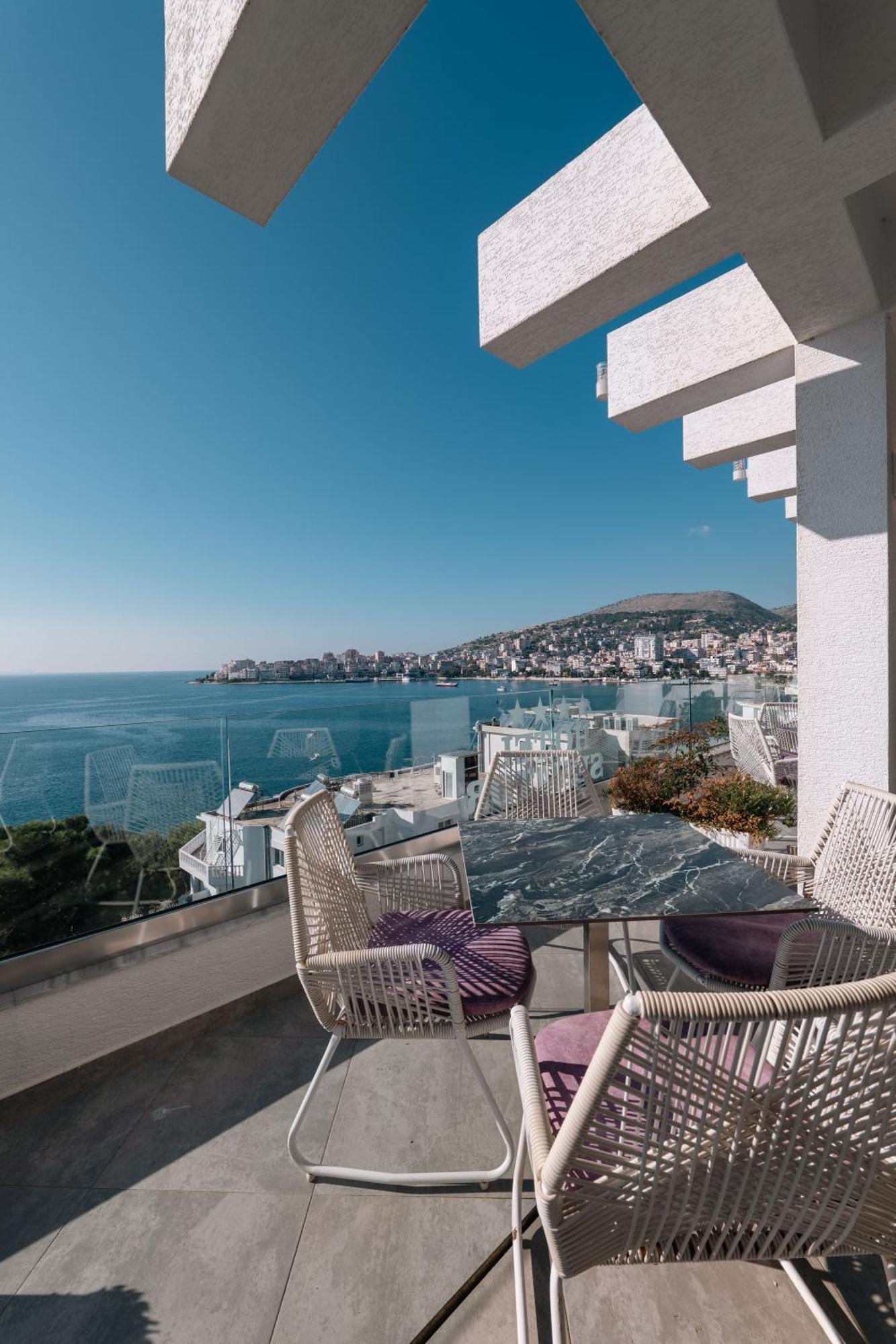 New Heaven Hotel Saranda Extérieur photo