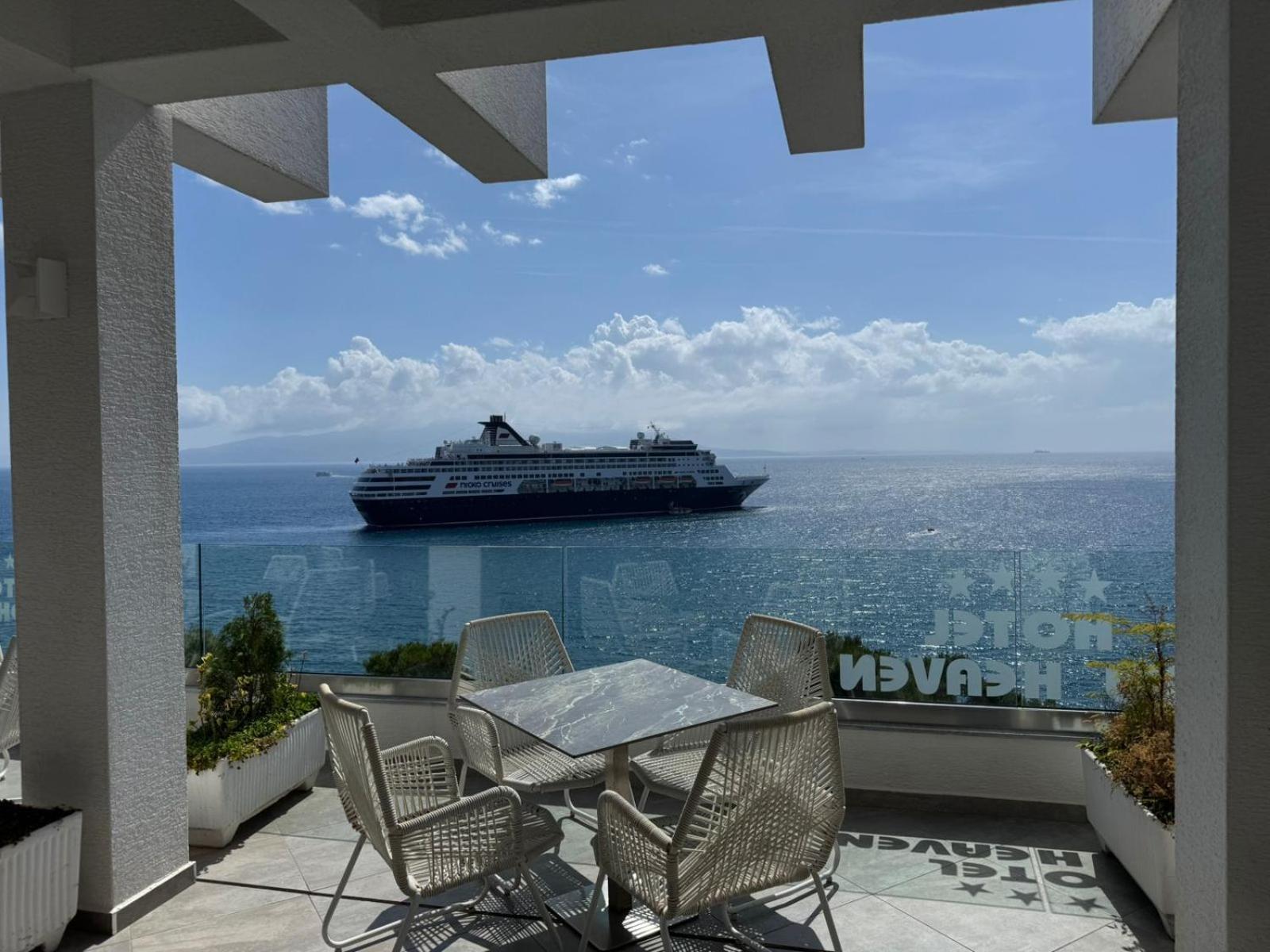 New Heaven Hotel Saranda Extérieur photo